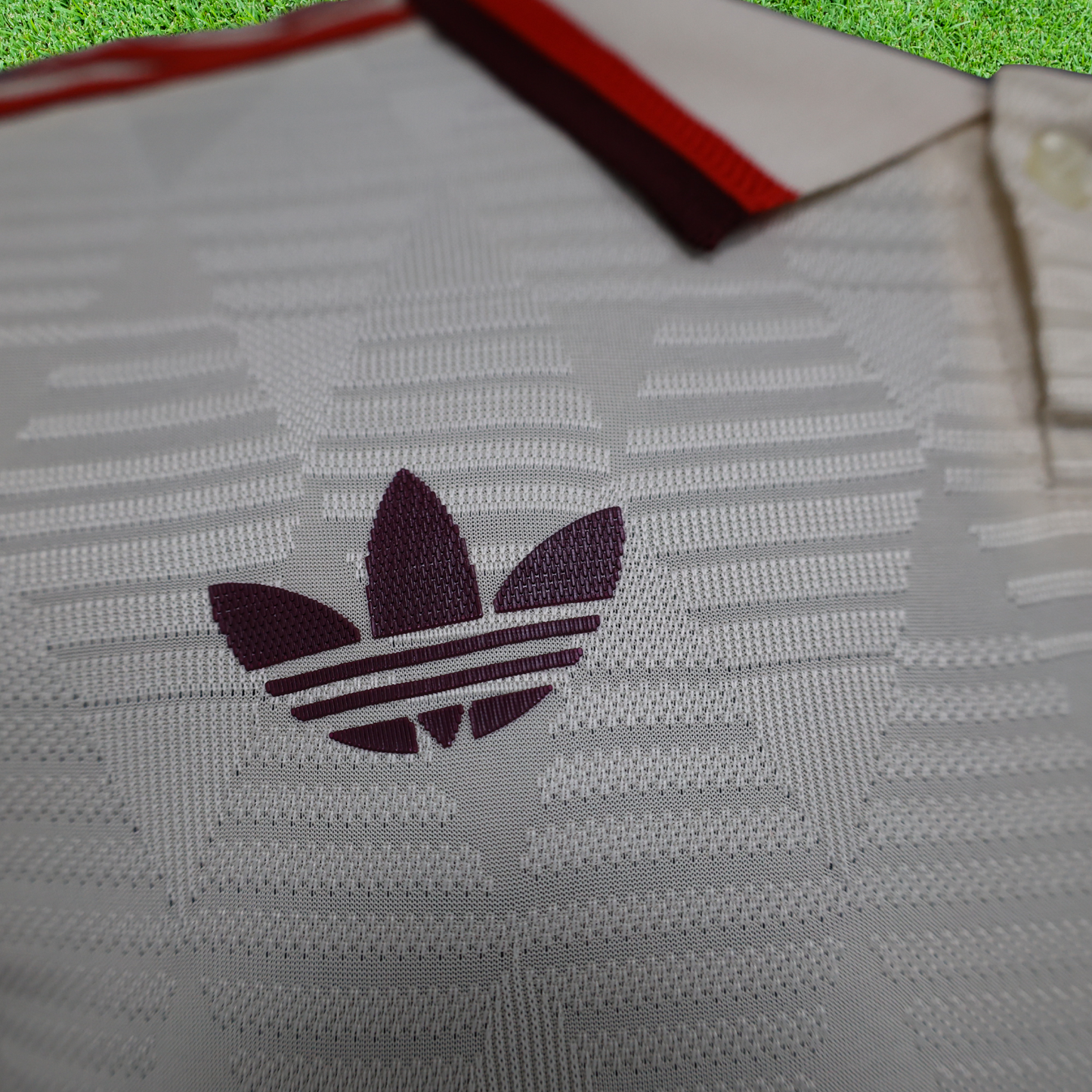 Camiseta de jugador del Bayern Múnich 24/25 (tercera equipación)