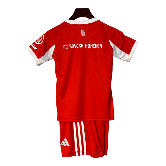 Kit local del Bayern Múnich 25/26 para niños