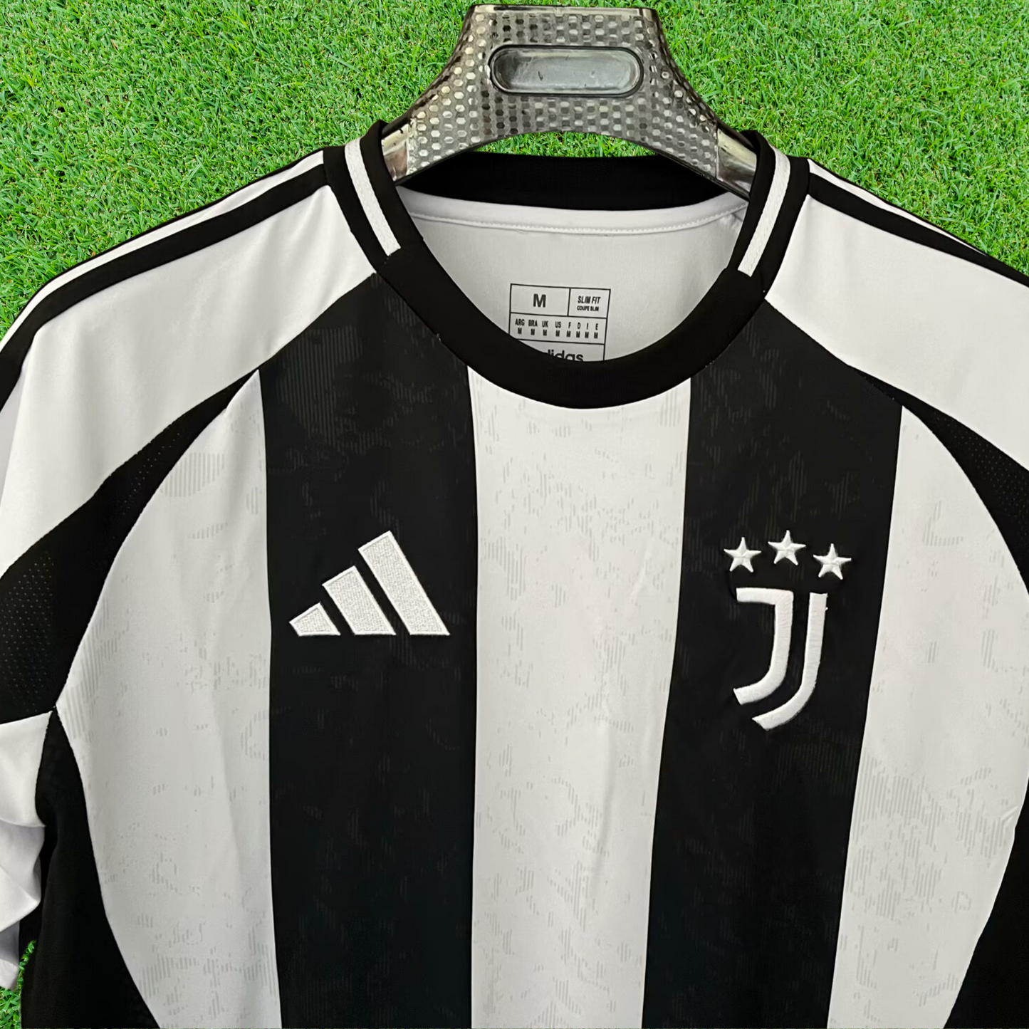 Juventus Home Jersey 24/25 Fan Version