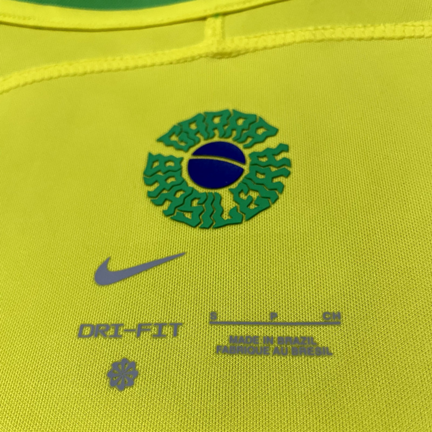 Camiseta local de Brasil 2022, versión para aficionados