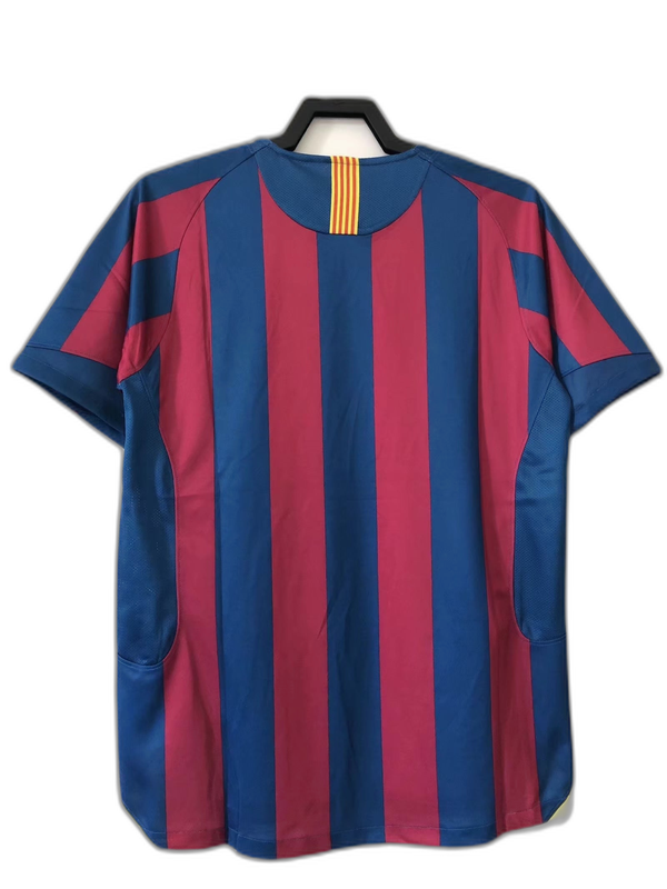 Camiseta local del Barcelona 05/06 - Versión retro