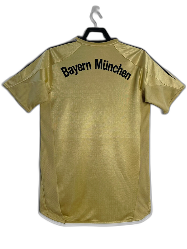Camiseta de visitante del Bayern Múnich 03/04 II - Versión retro
