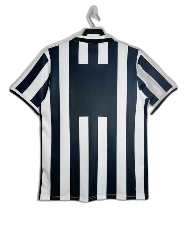 Camiseta local de la Juventus 94/95 - Versión retro