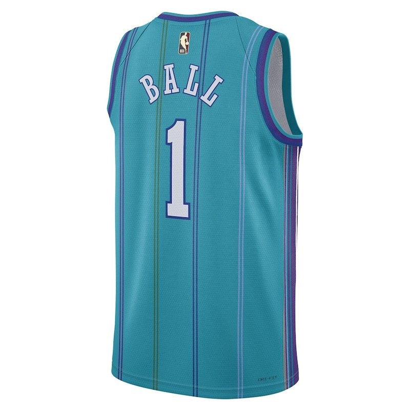 Camiseta unisex de la NBA LaMelo Ball de los Charlotte Hornets Jordan Brand 23/24 - Edición clásica - Verde azulado