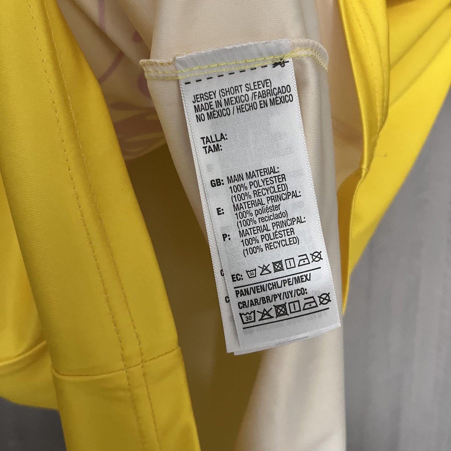 Camiseta de local del Club América 2025/26