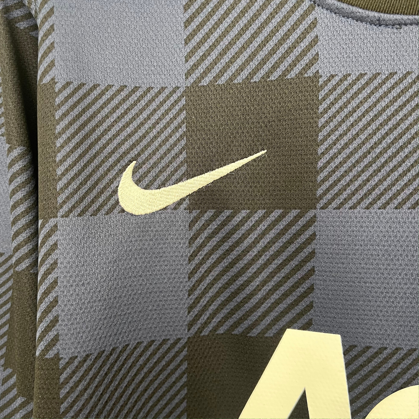 Camiseta de visitante del Manchester United 13/14 retro de manga larga