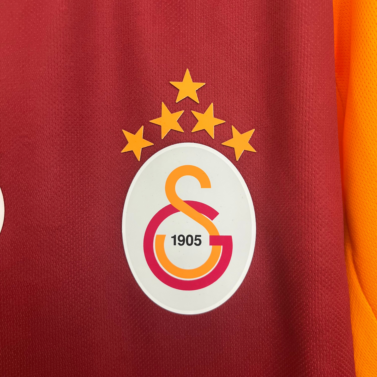 Galatasaray Home Jersey 25/26 Fan Version 