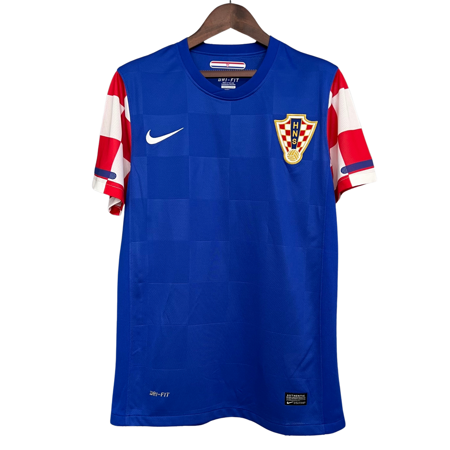 Camiseta retro de visitante de Croacia 2010 