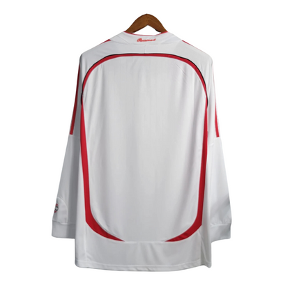 Camiseta retro de manga larga del AC Milan II 06/07 