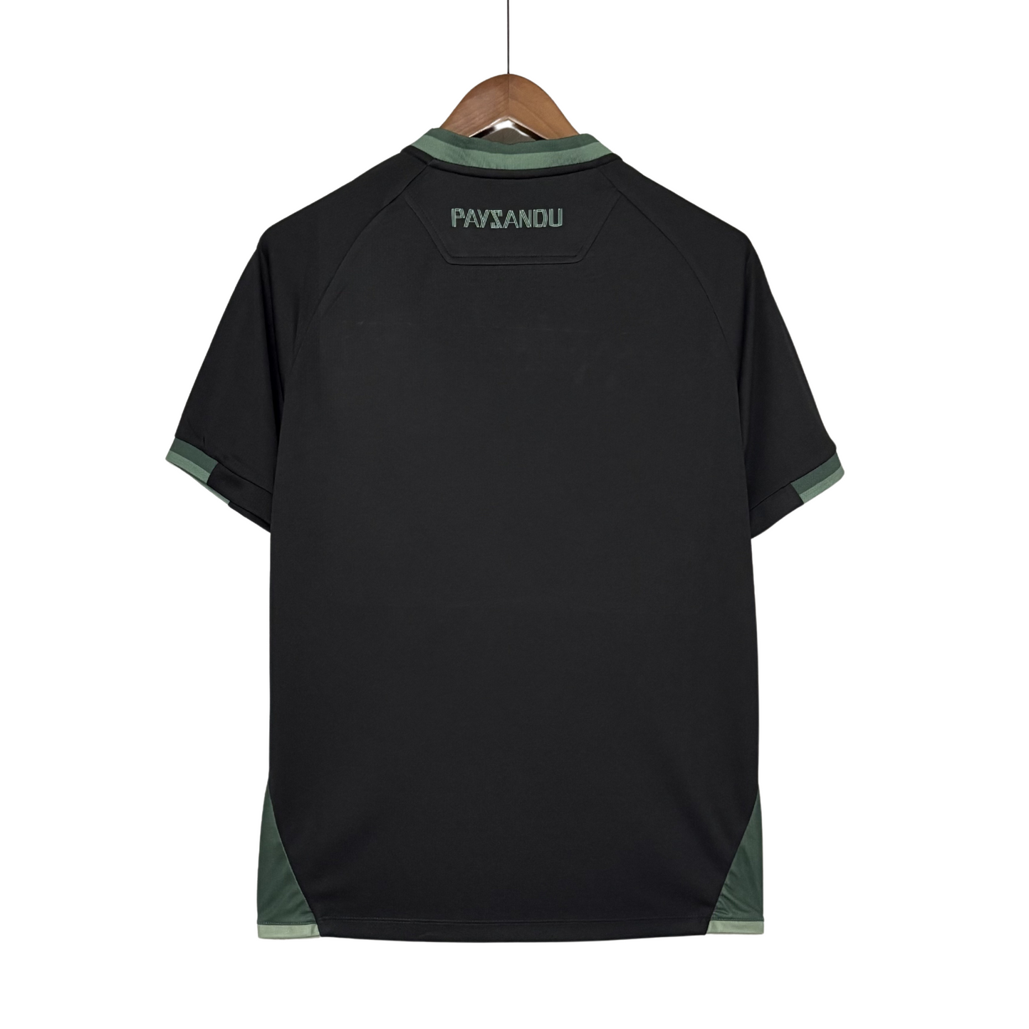 Camiseta negra de Paysandú 25/26 versión para aficionados 