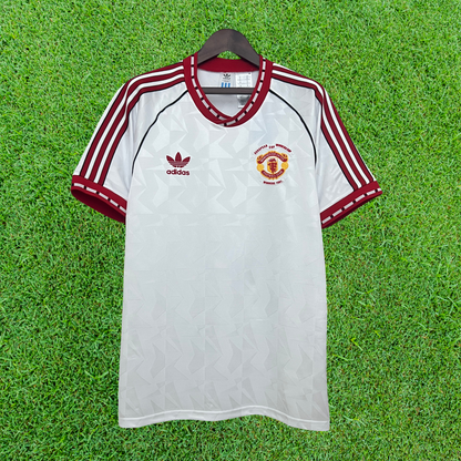 Camiseta retro de visitante del Manchester United 1991 
