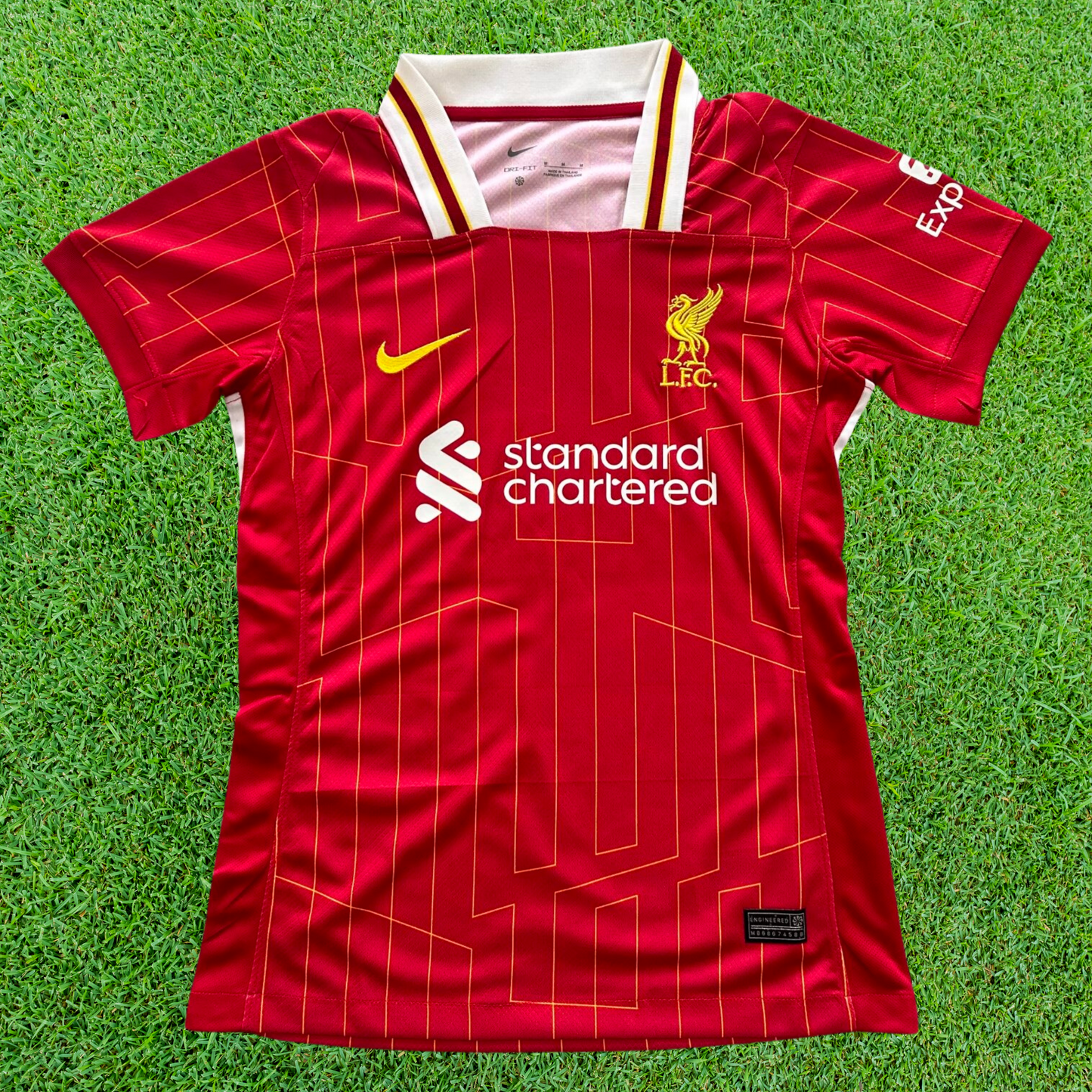 Camiseta de local del Liverpool FC 24/25 para mujer 
