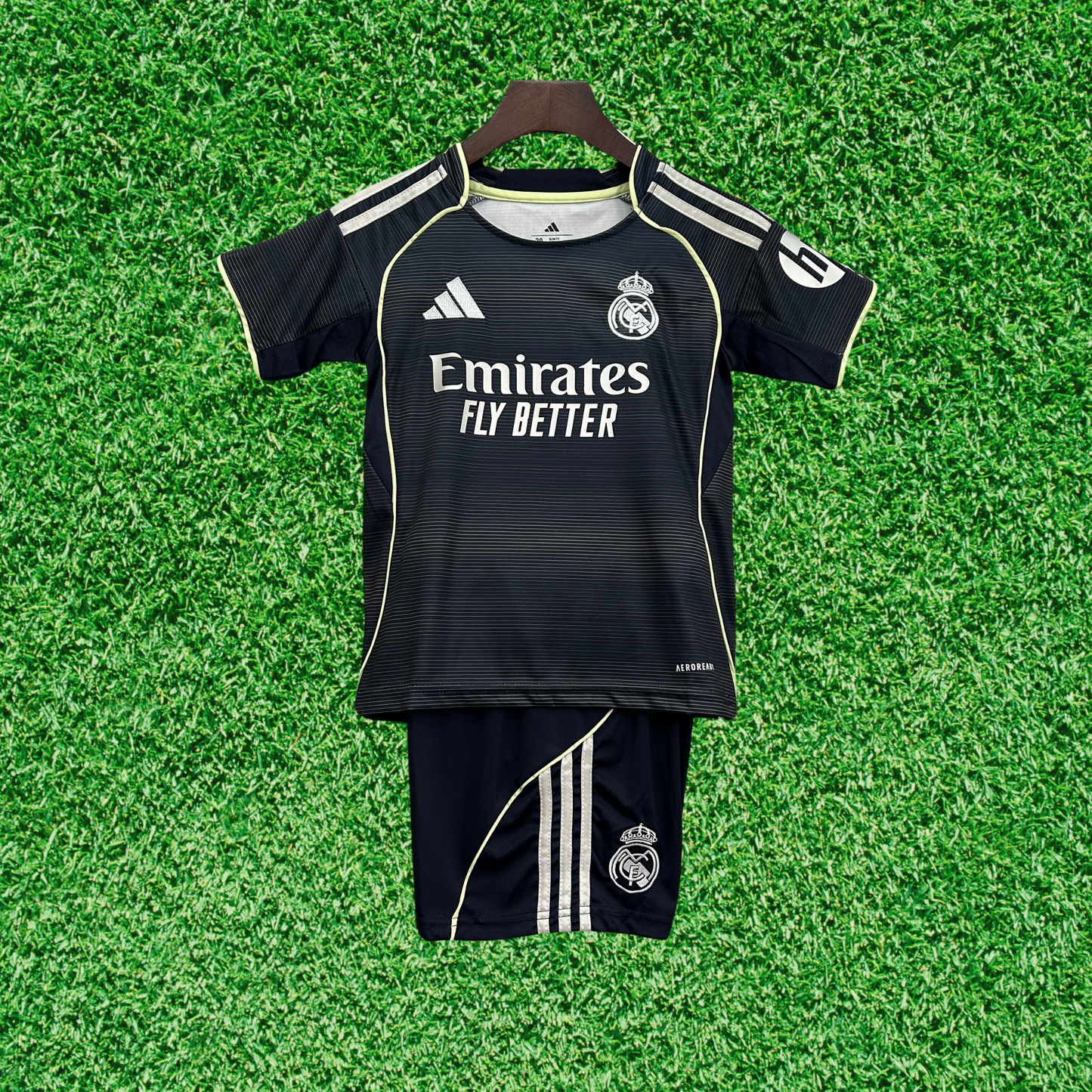 Kit Real Madrid II 25/26 Infantil