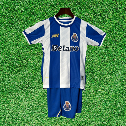 Kit local del FC Porto 25/26 para niños 