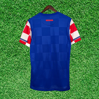Camiseta retro de visitante de Croacia 2010 