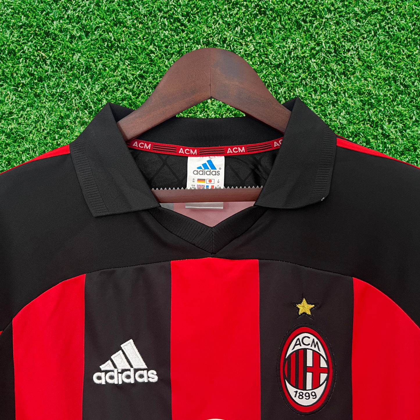 AC Milan Home Jersey 01/02 Retro 
