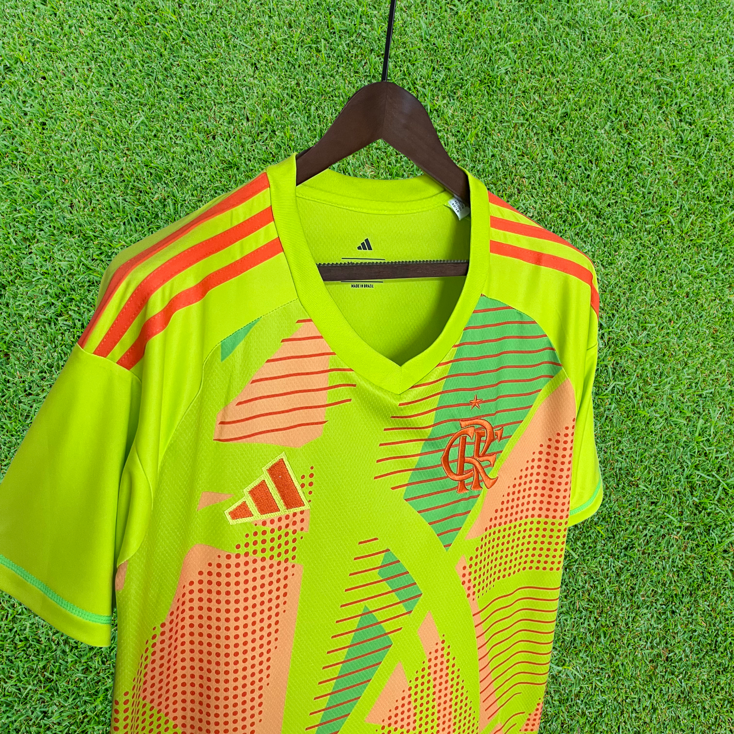 Flamengo Goalkeeper Jersey I 25/26 Fan Version
