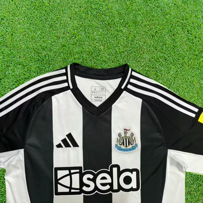 Newcastle United Home Shirt 24/25 Fan Version