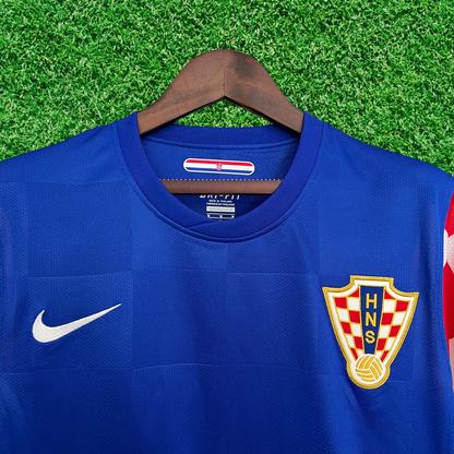 Camiseta retro de visitante de Croacia 2010 