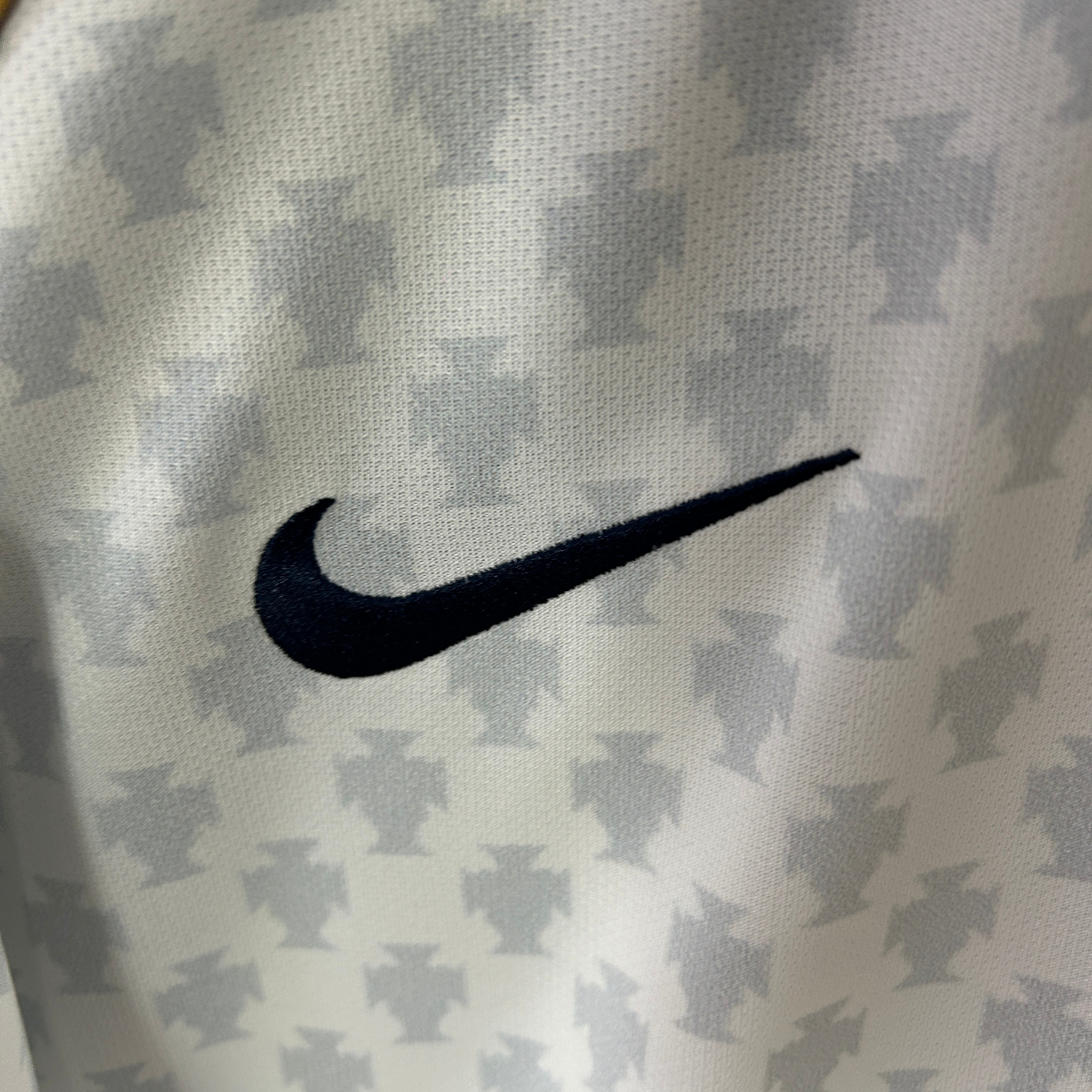 Camiseta Portugal Visitante 2004 Retro 