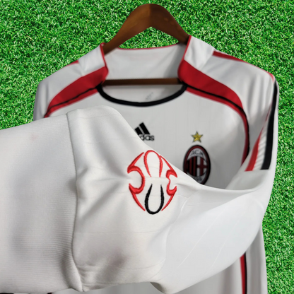 Camiseta retro de manga larga del AC Milan II 06/07 
