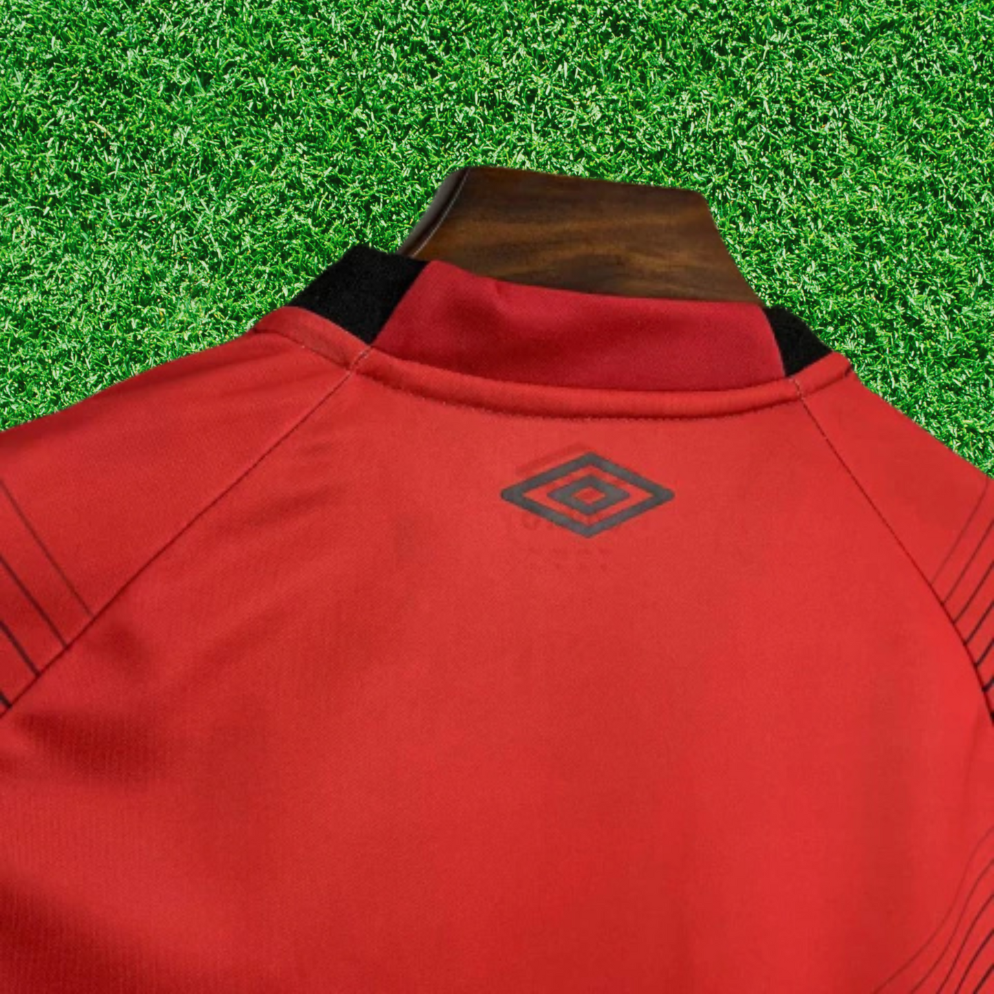 Athletico Paranaense Home Jersey 25/26 Fan Version 