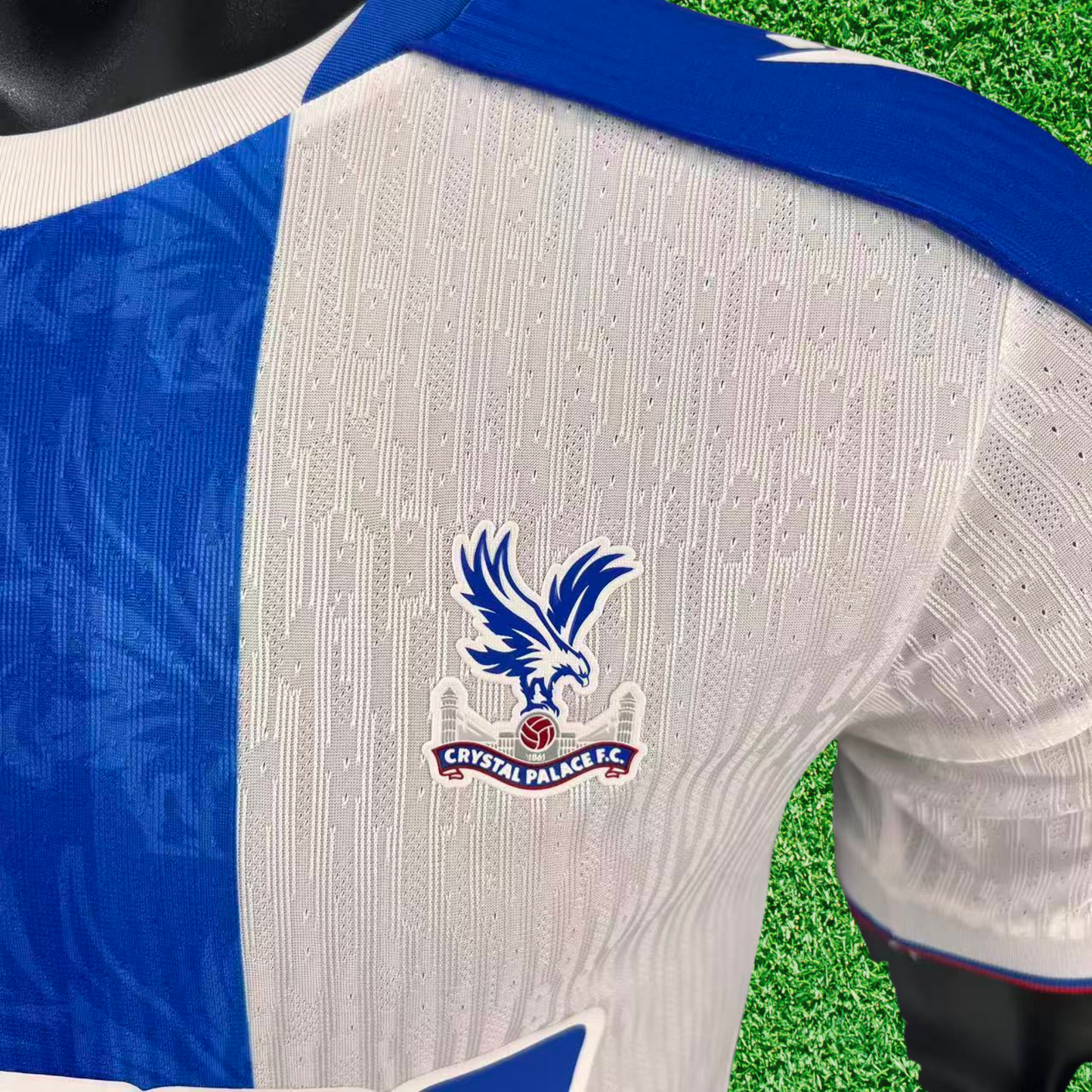 Camiseta de jugador visitante del Crystal Palace 25/26 