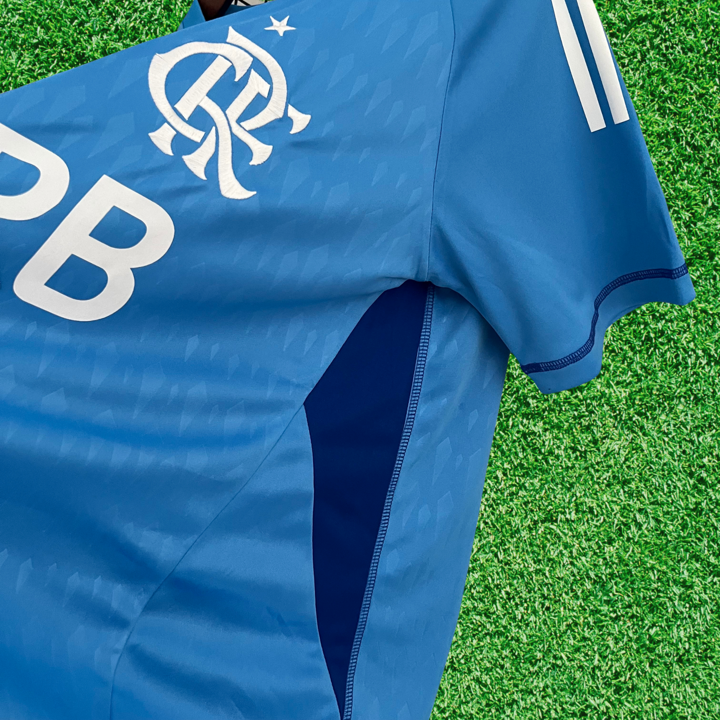 Camisa Flamengo Goleiro Azul 23/24 Torcedor