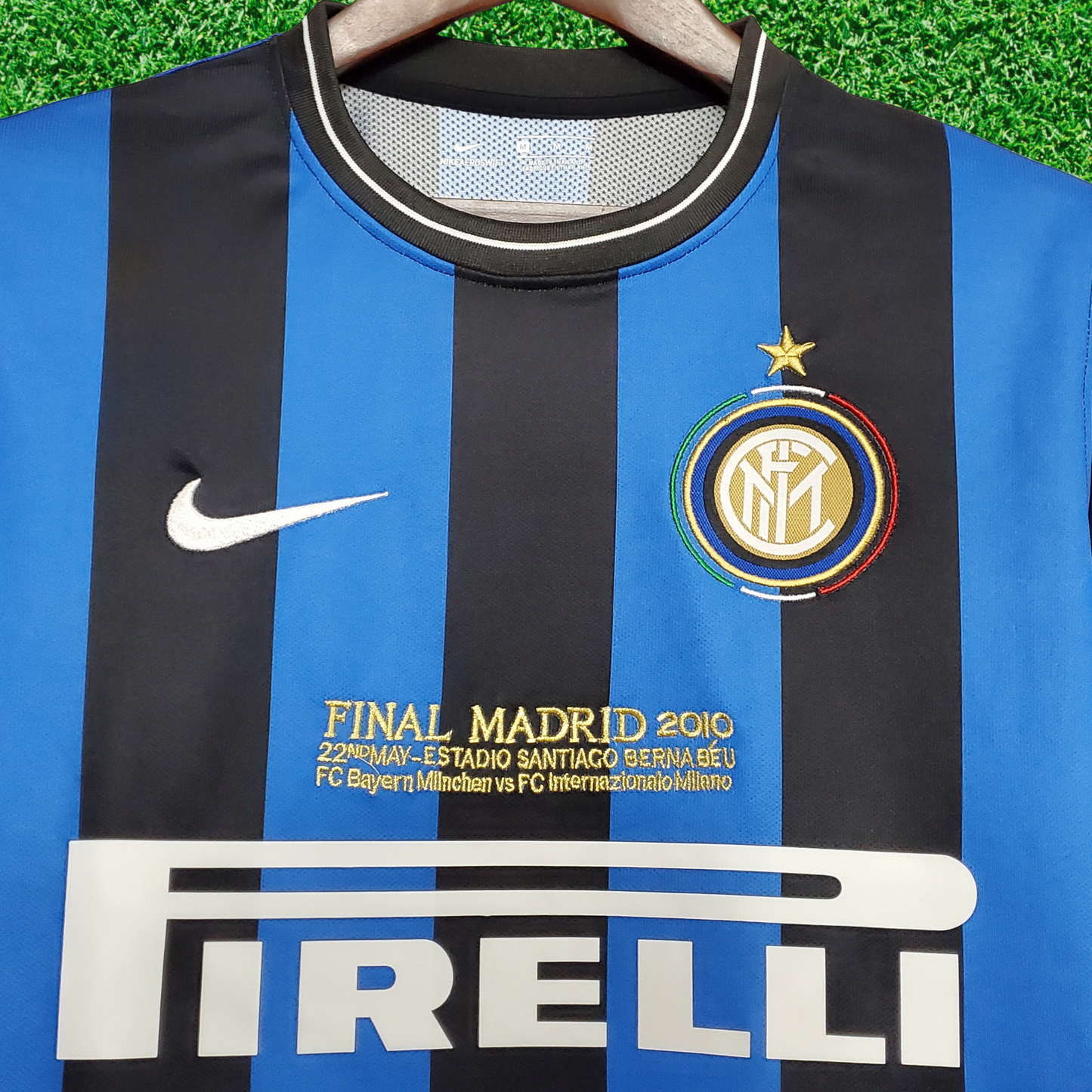 Camiseta retro de local del Inter de Milán 2010 