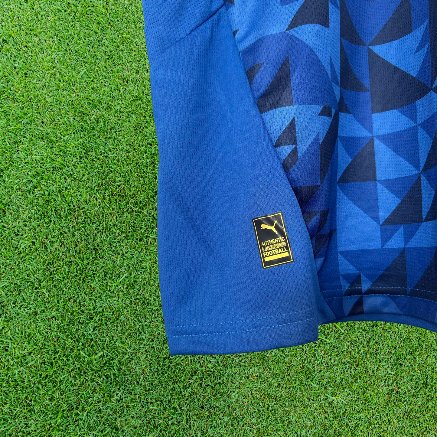 Camiseta local del Al Hilal 24/25, versión para aficionados 