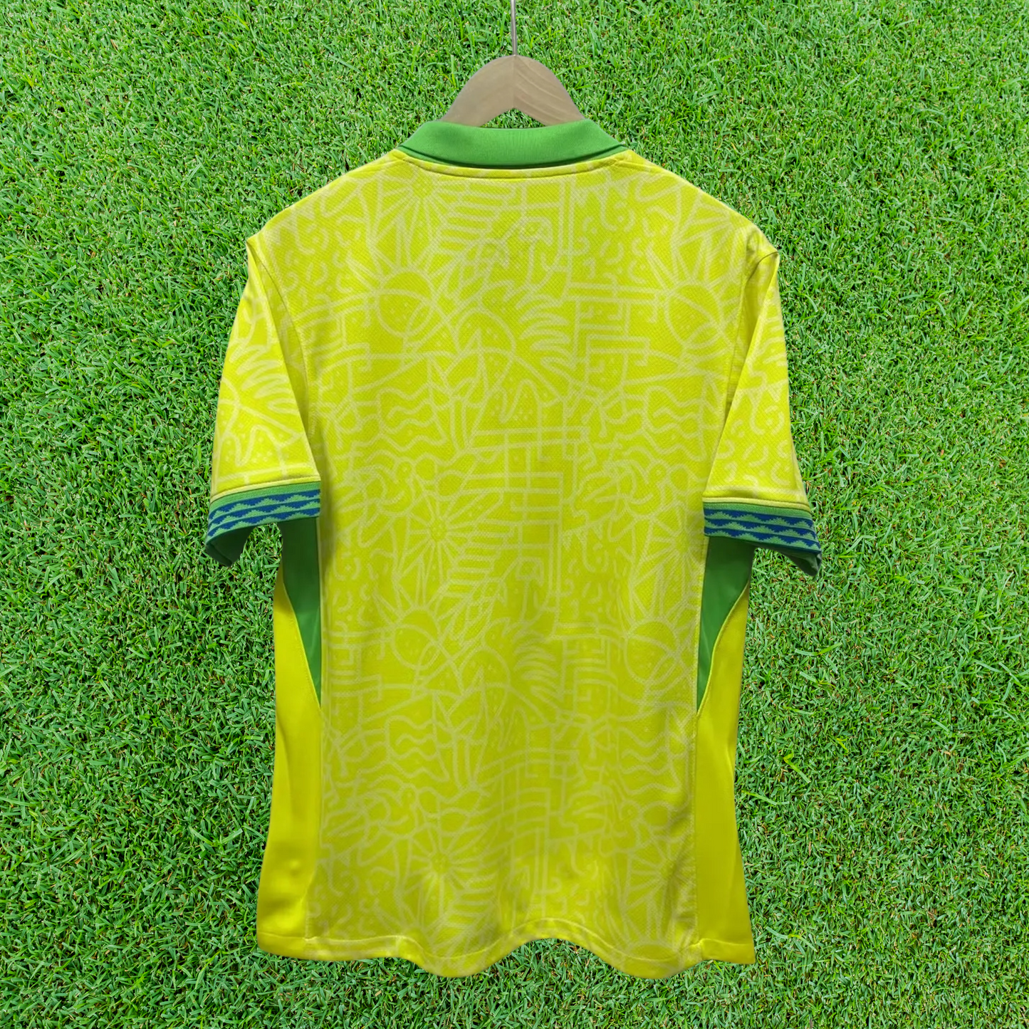 Camiseta local de Brasil 24/25 versión para aficionados 