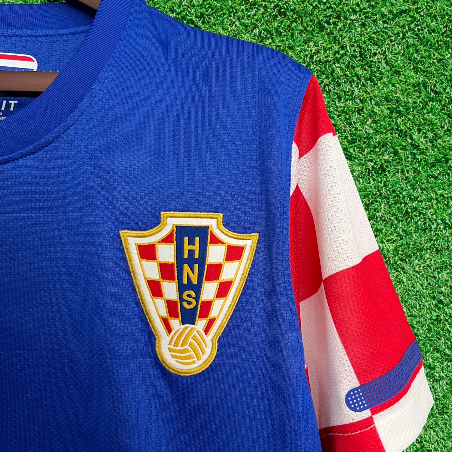 Camiseta retro de visitante de Croacia 2010 