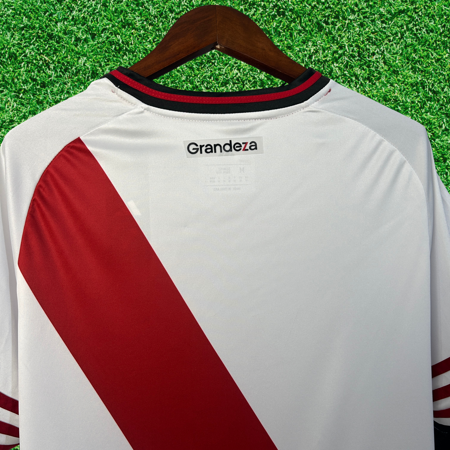 River Plate Home Jersey 25/26 Fan Version 
