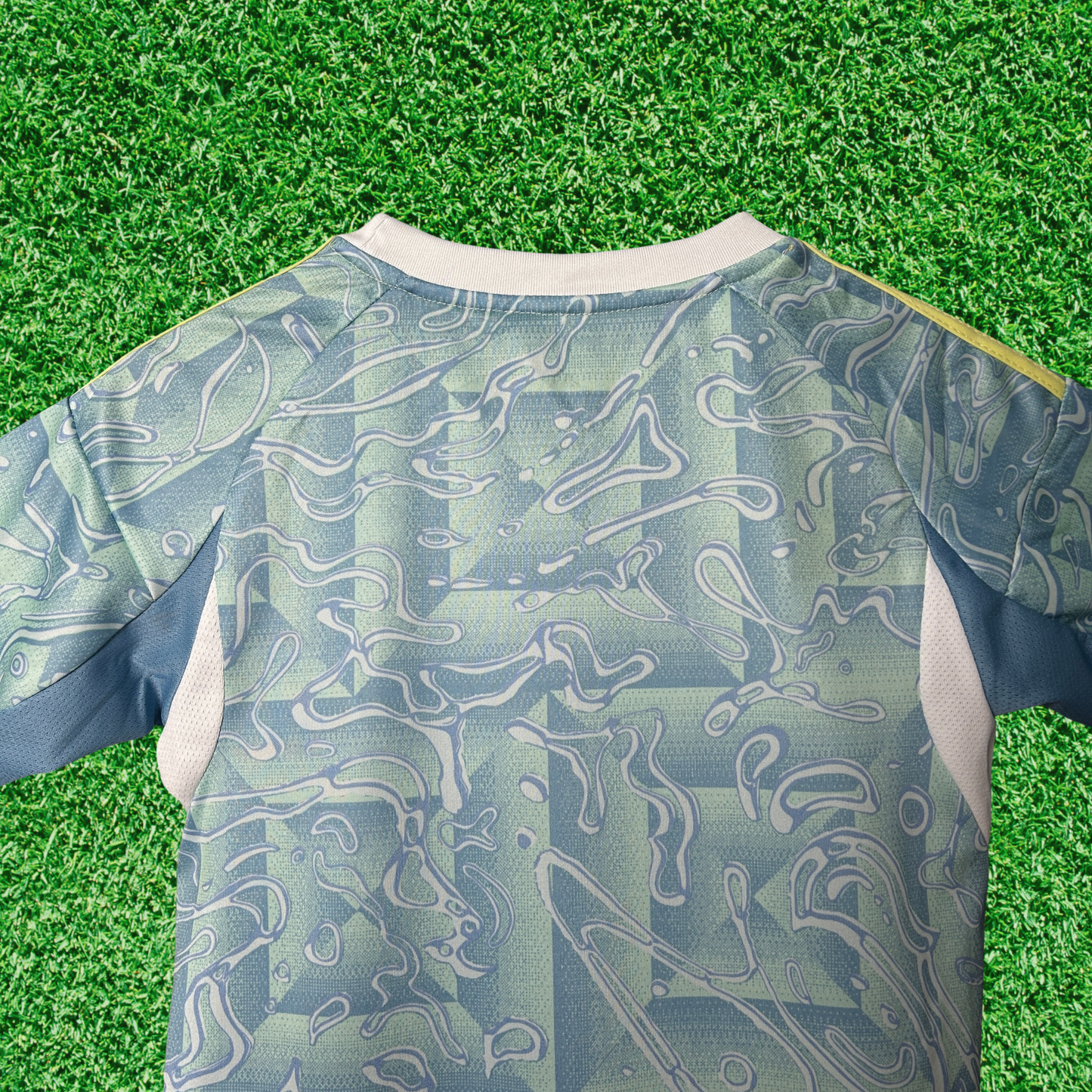 Juventus II 25/26 Children's Kit