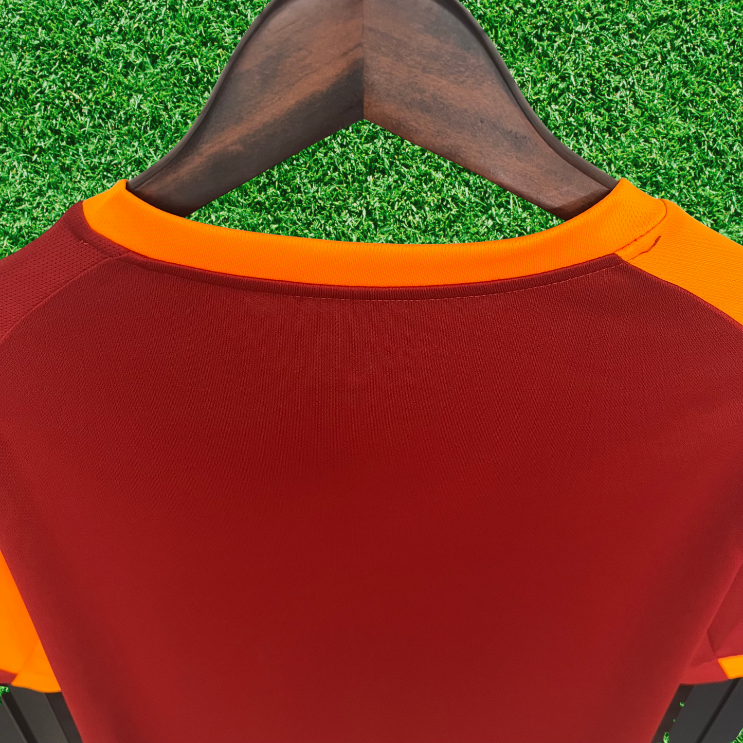 Galatasaray Home Jersey 25/26 Fan Version 