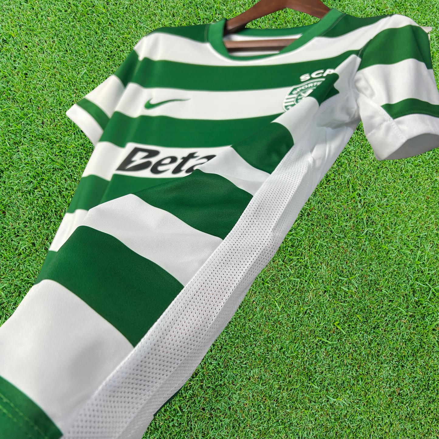 Camiseta local del Sporting CP 25/26, versión para aficionados para mujer 