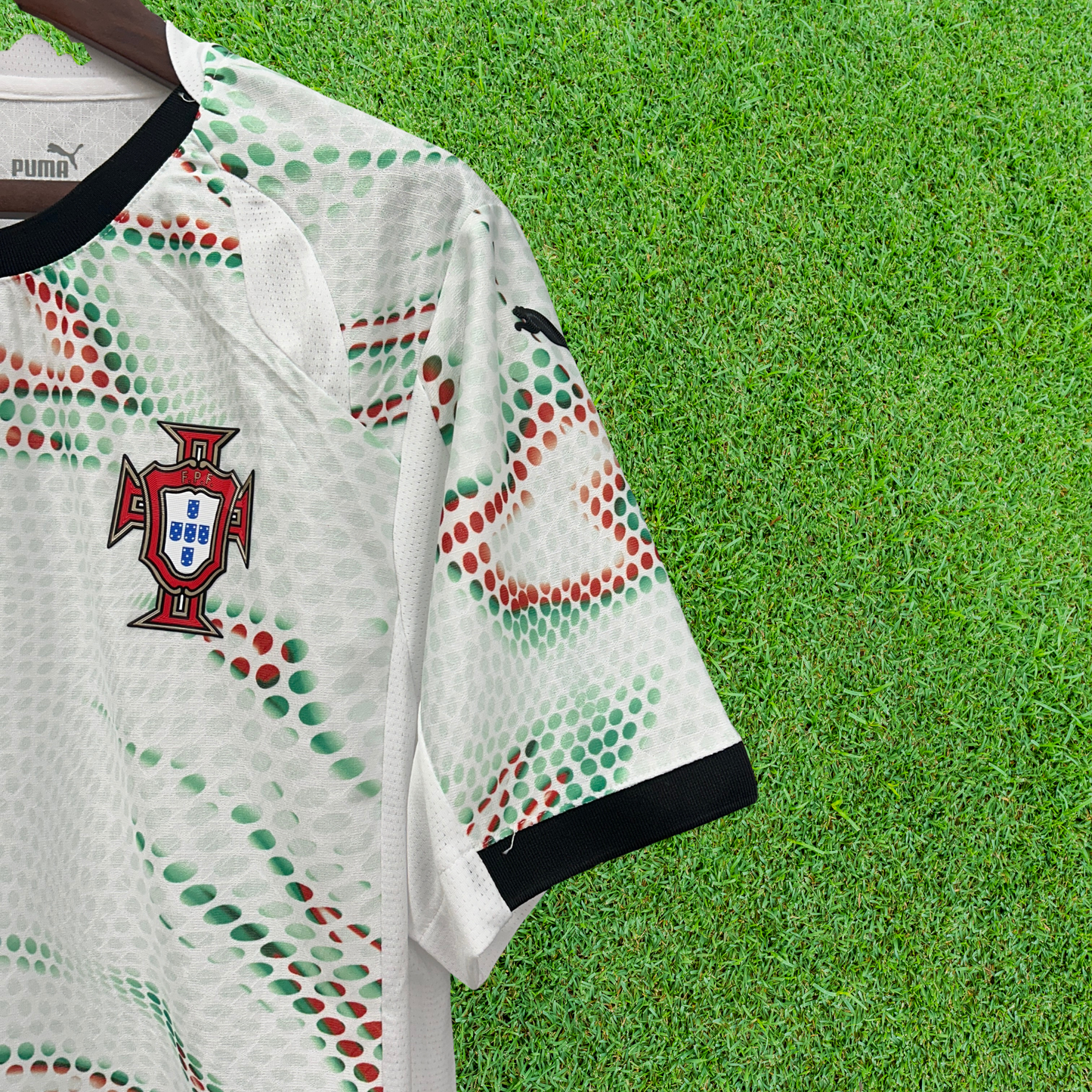 Camiseta visitante de Portugal 2025, versión para aficionados 
