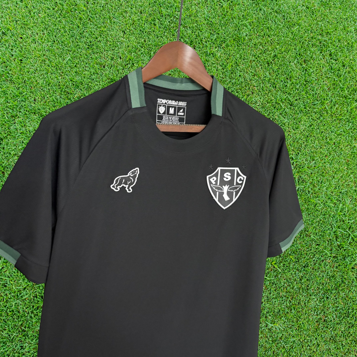 Camiseta negra de Paysandú 25/26 versión para aficionados 