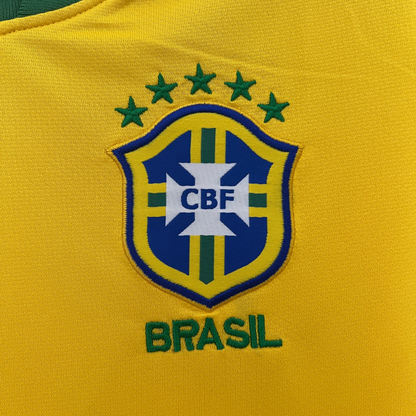 Camiseta retro de local de Brasil 2010 