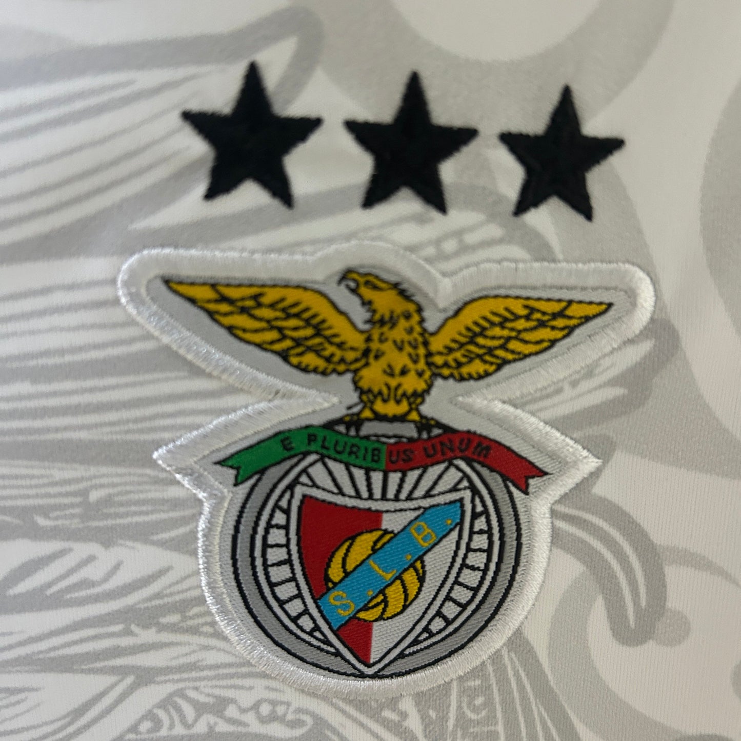 Camiseta Águila Blanca del Benfica 2025/26 - ¡ÚLTIMAS UNIDADES! 🔥🦅 