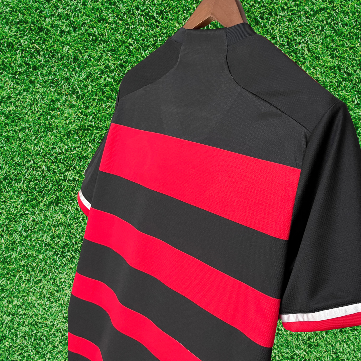 Flamengo Home Jersey 24/25 Fan Version