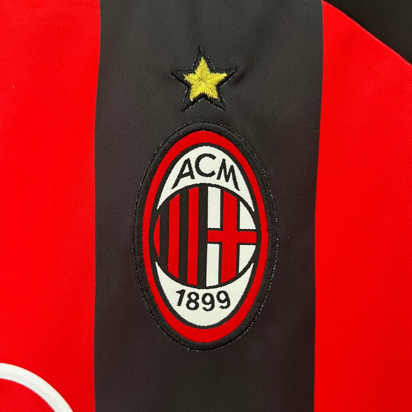 AC Milan Home Jersey 01/02 Retro 