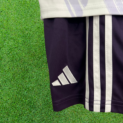 Kit Manchester United II 25/26 Infantil