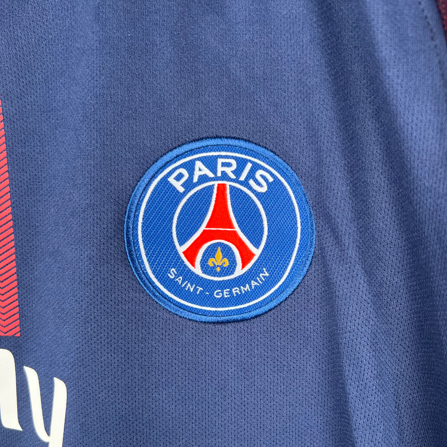 Paris Saint-Germain FC (PSG) Home Jersey 17/18 Retro