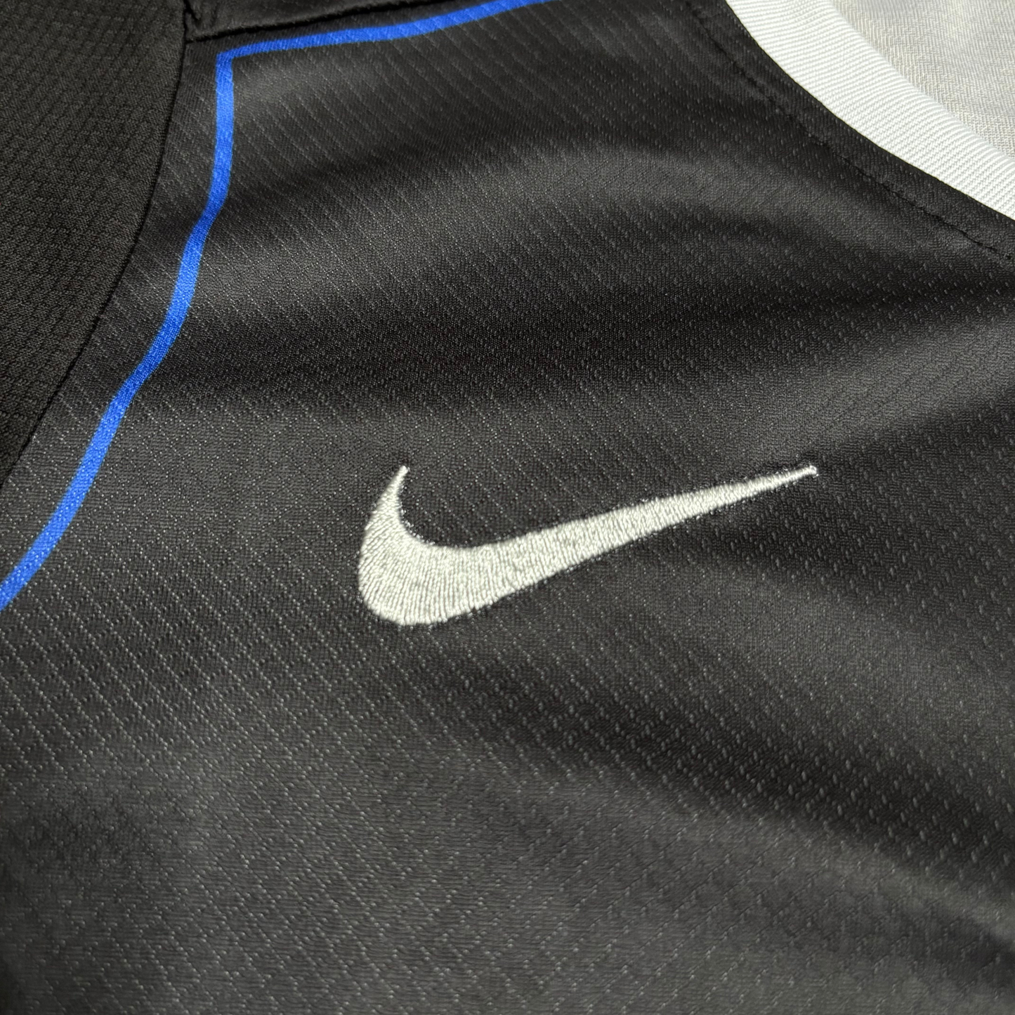 Kit infantil Chelsea III 25/26