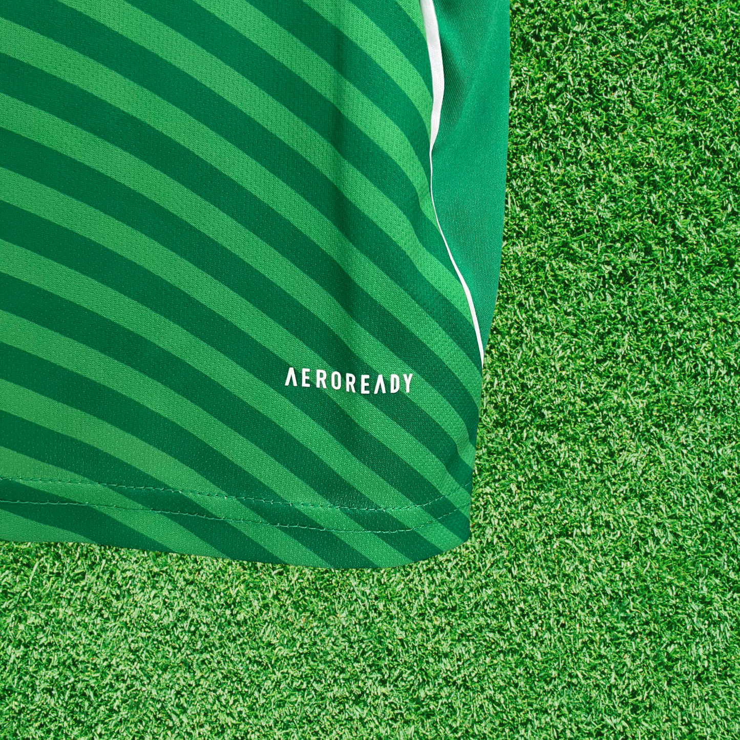 Newcastle United Away Shirt 25/26 Fan Version 