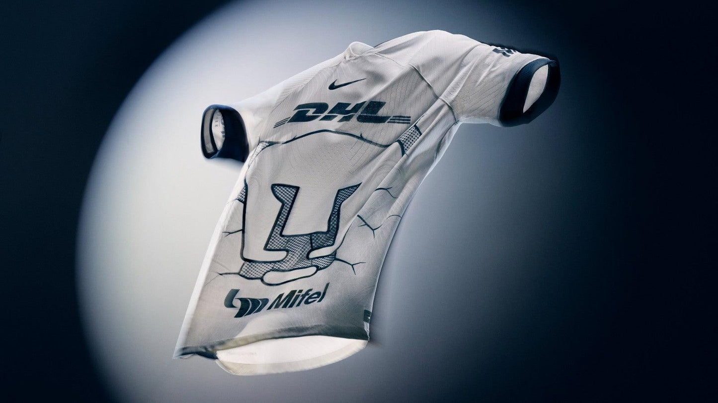 Camiseta Pumas UNAM 23/24 