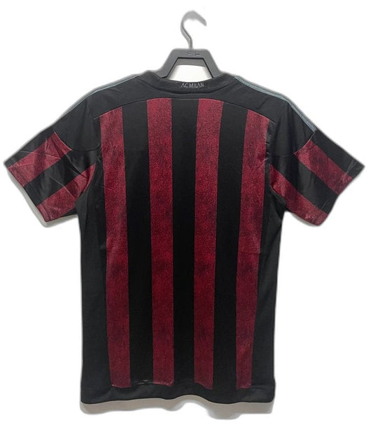Camiseta local del AC Milan 15/16 - Versión retro