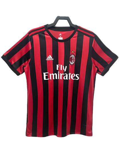 Camiseta local del AC Milan 17/18 - Versión retro
