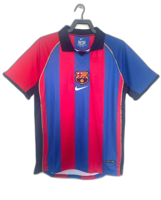 Camiseta local del Barcelona 01/02 - Versión retro